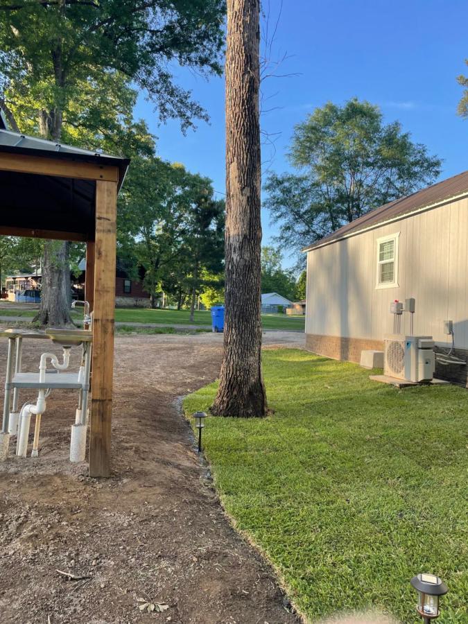Cozy Cabin In Crestwood Subdivision Avinger Bagian luar foto