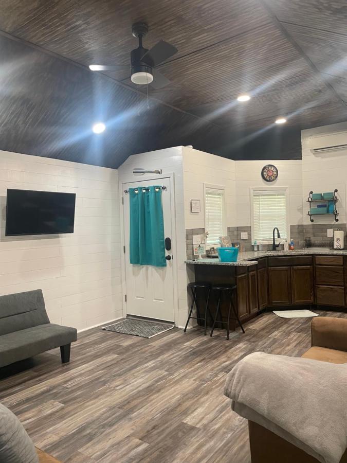 Cozy Cabin In Crestwood Subdivision Avinger Bagian luar foto