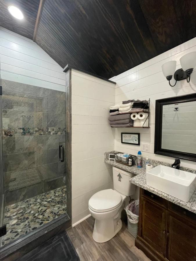 Cozy Cabin In Crestwood Subdivision Avinger Bagian luar foto